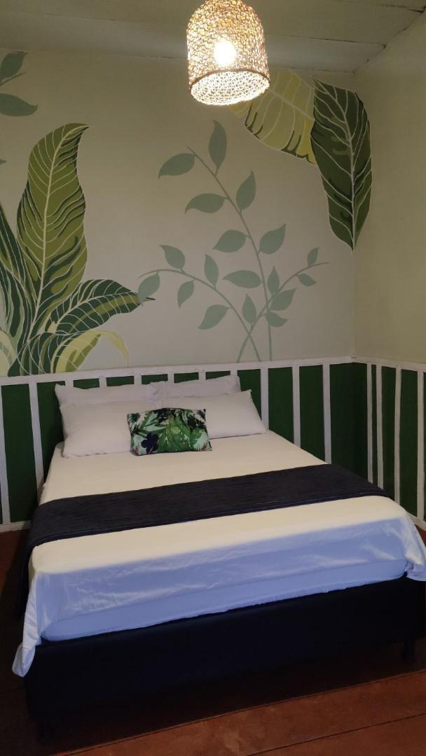 Hostal Bremen Jq ฟิลานเดีย ห้อง รูปภาพ