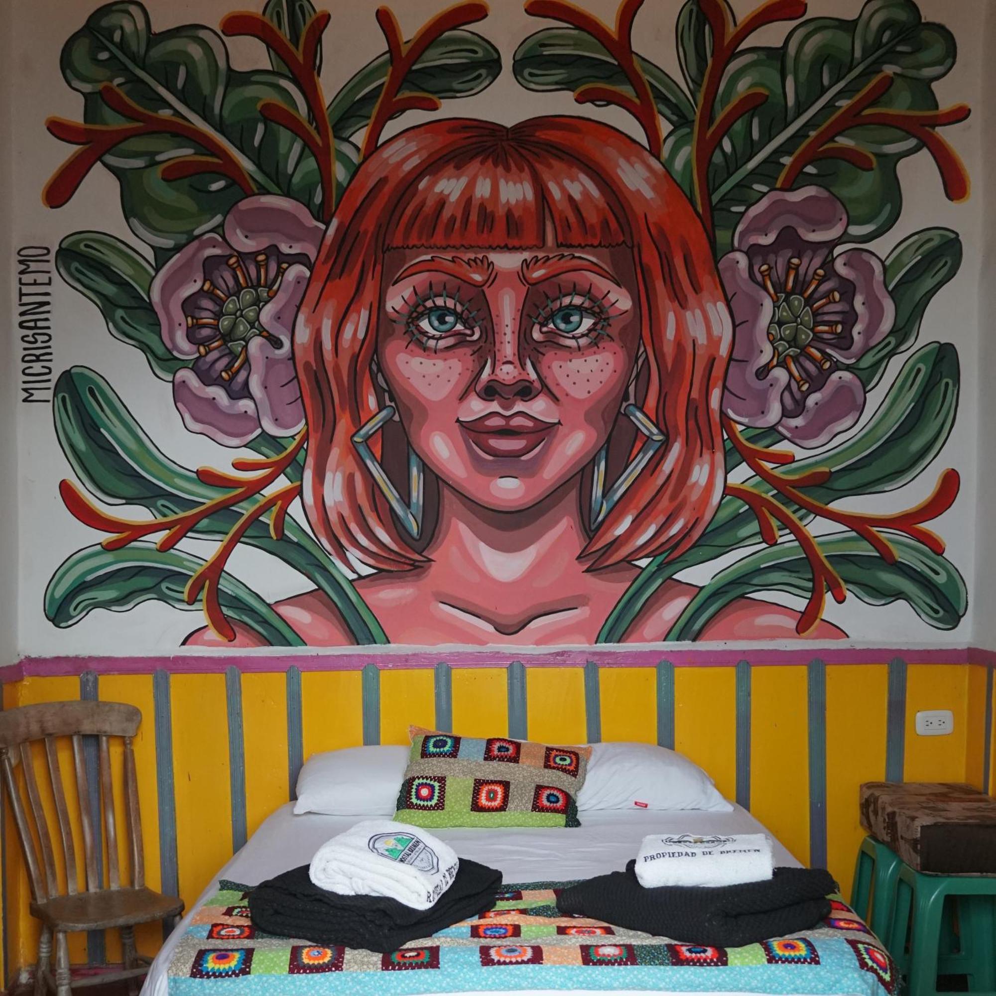 Hostal Bremen Jq ฟิลานเดีย ภายนอก รูปภาพ